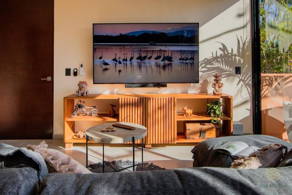 The Savia House - Rooftop & Gym Holiday home